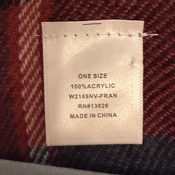 Women's soft navy blue & burnt orange/red plaid shawl cape w/ fringe (one size) - Picture 5 of 7